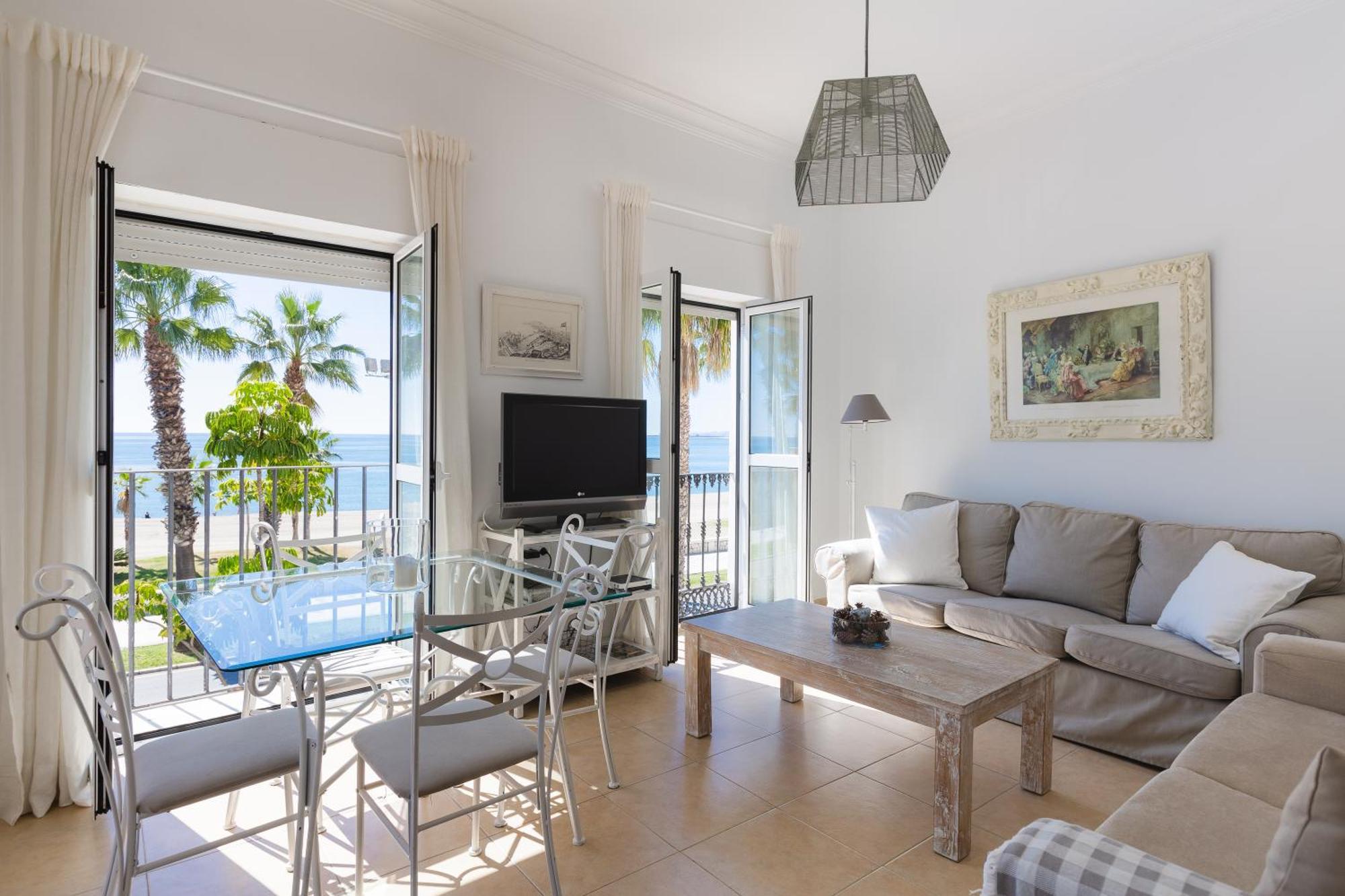Apartamento Con Encanto En Primera Linea De Playa Málaga Exterior foto
